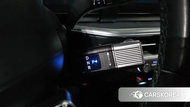 Hyundai Grandeur (GN7) id 3858896 из Кореи 19