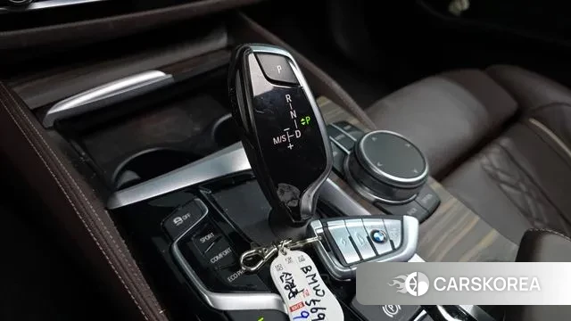 BMW 5 Series (G30) id 3484704 из Кореи 19