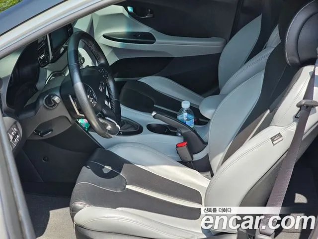 Hyundai Veloster (JS) id 2662377 из Кореи 19