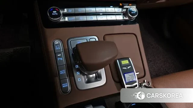 Genesis G90 id 3044339 из Кореи 19