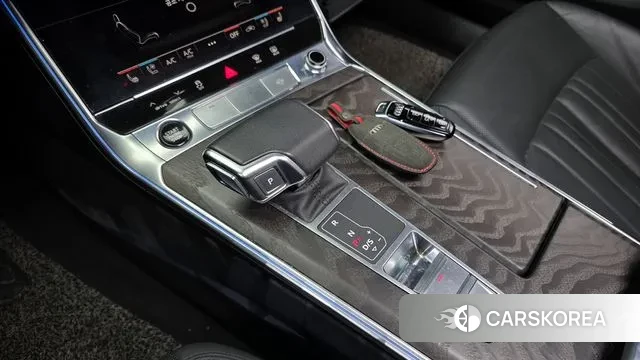 Audi A6 (C8) id 3671676 из Кореи 19