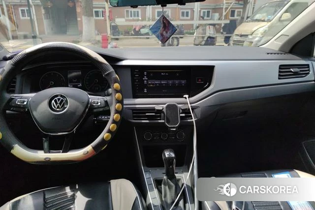 Volkswagen Polo id 4265164 из Китая 16