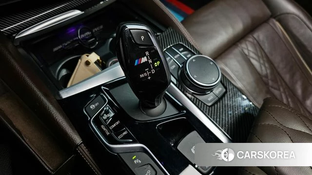 BMW 5 Series (G30) id 3854050 из Кореи 19