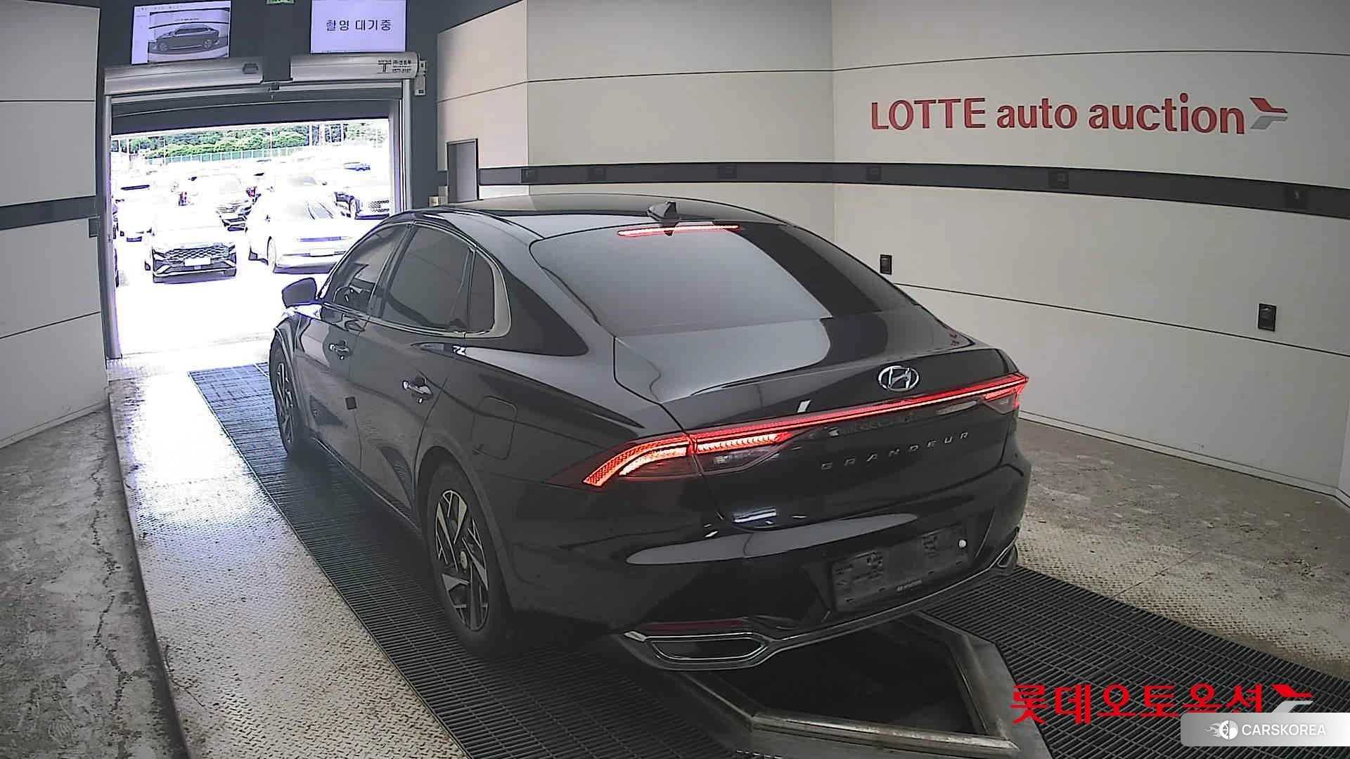 Hyundai Grandeur Hybrid id 4669132 из Кореи 36