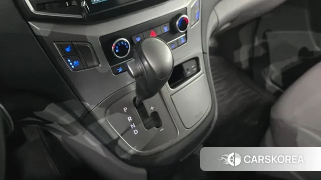 Hyundai The New Grand Starex id 3552377 из Кореи 19