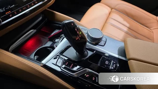 BMW 5 Series (G30) id 3002552 из Кореи 19