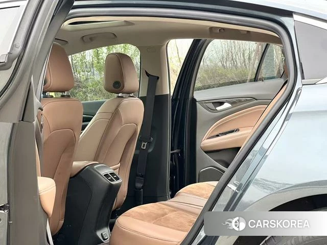 Buick Regal id 4210007 из Китая 15