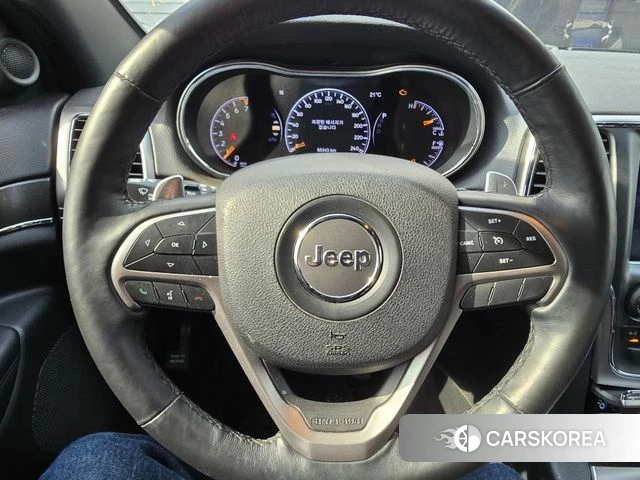 Jeep Grand Cherokee id 4246125 из Кореи 12