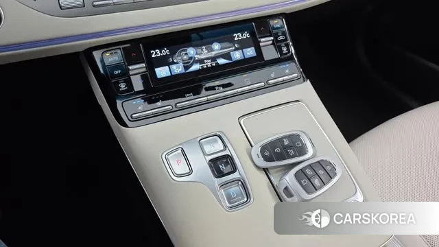 Hyundai The New Grandeur IG id 3401385 из Кореи 19