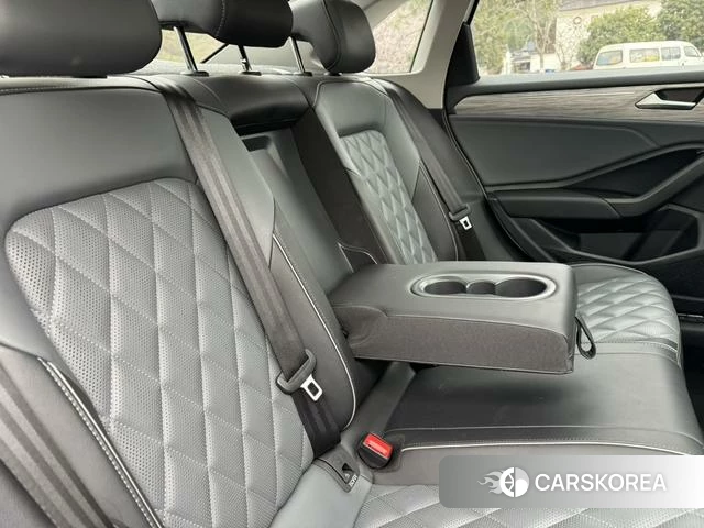 Volkswagen Sagitar id 4278529 из Китая 34