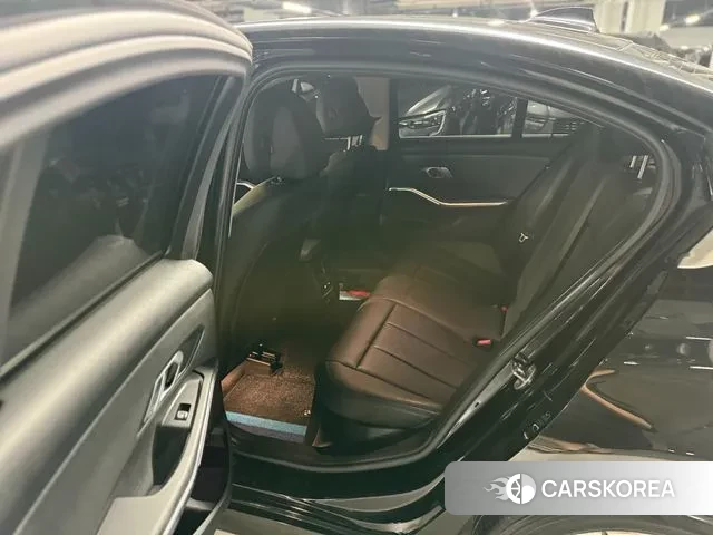 BMW 3 Series (G20) id 2886507 из Кореи 19