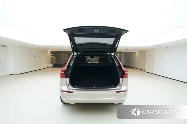 Volvo XC60 PHEV id 3901899 из Китая 19