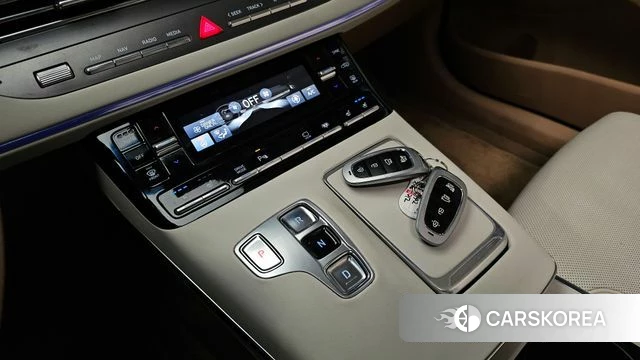 Hyundai The New Grandeur IG Hybrid id 3879178 из Кореи 19