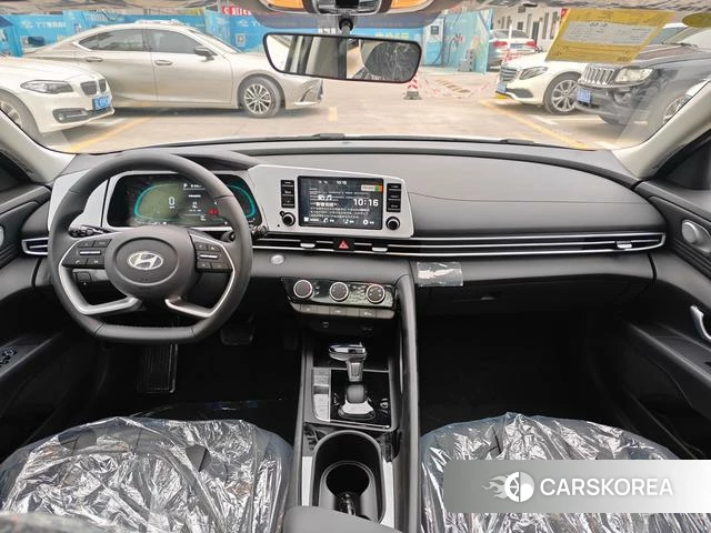 Hyundai Elantra id 3920268 из Китая 9