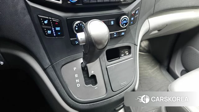 Hyundai The New Grand Starex id 4384548 из Кореи 19