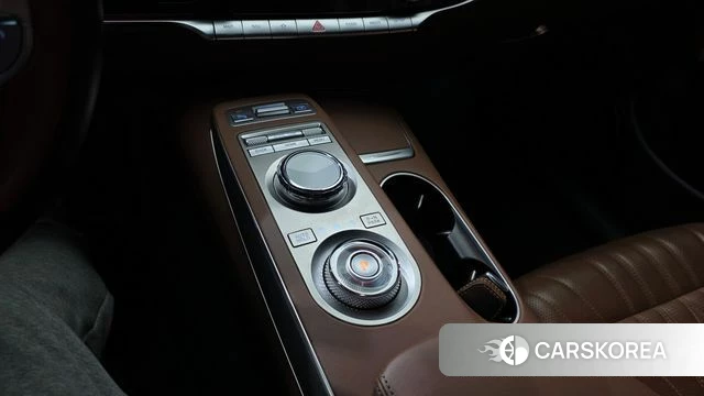 Genesis GV70 id 3935752 из Кореи 19