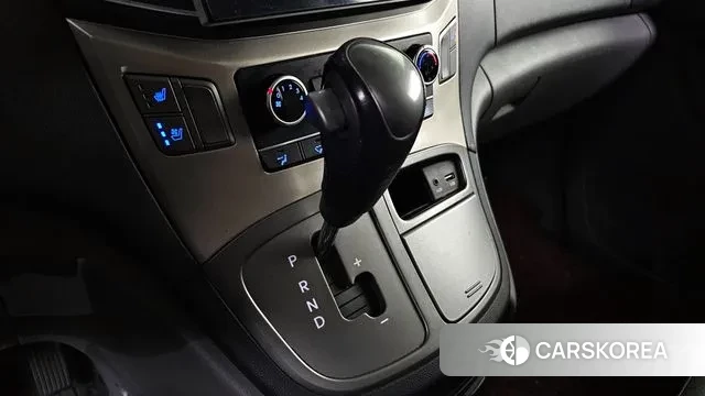 Hyundai The New Grand Starex id 3434697 из Кореи 19