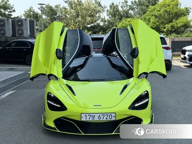 McLaren 720S id 3095971 из Кореи 16