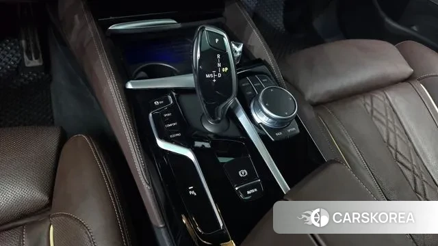 BMW 5 Series (G30) id 3722011 из Кореи 19