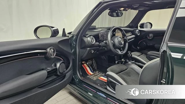 Mini Cooper S id 4556240 из Кореи 29