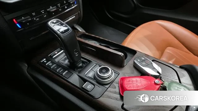 Maserati Ghibli id 3472694 из Кореи 19