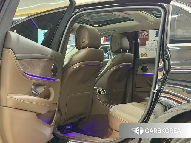 Mercedes-Benz E-class id 4348380 из Китая 10
