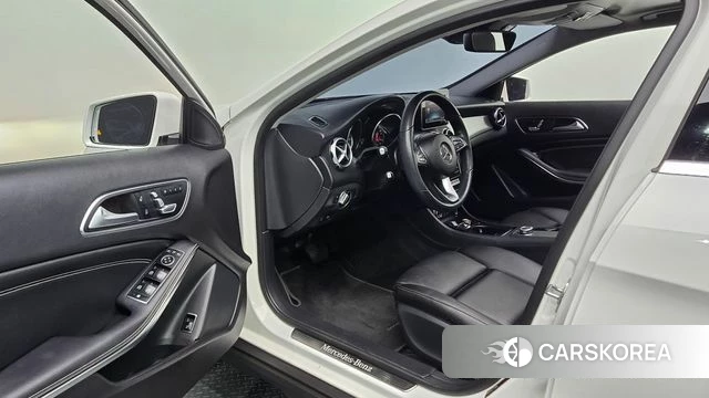 Mercedes-Benz GLA-Class X156 id 4477209 из Кореи 29