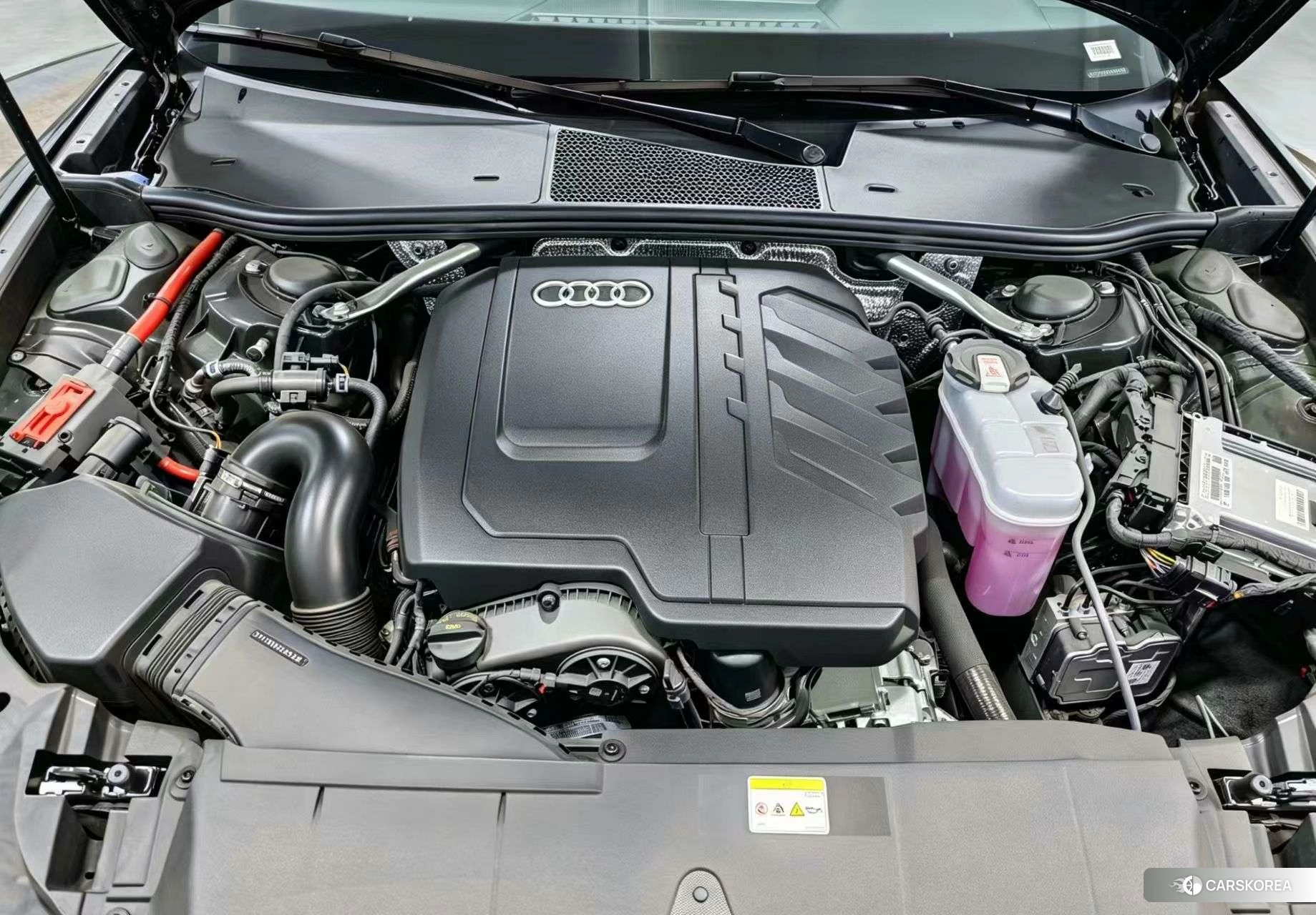 Audi A6L id 4461821 из Китая 16