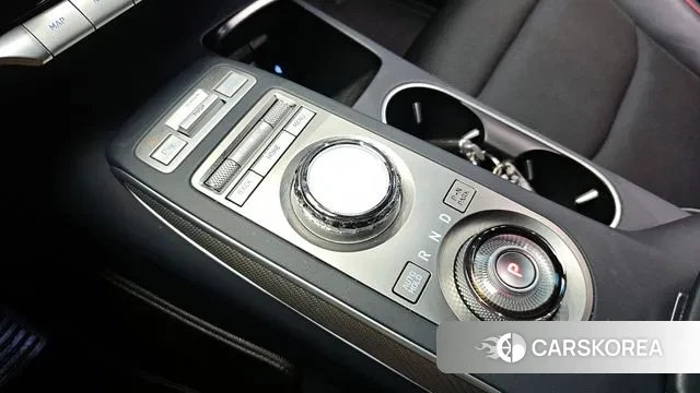 Genesis GV70 id 3726898 из Кореи 19