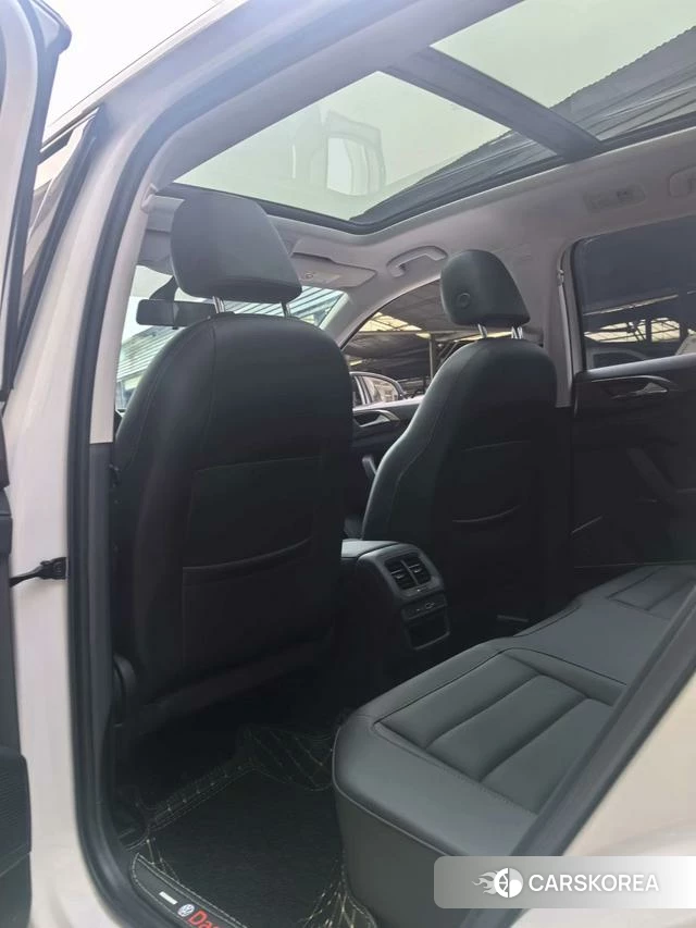 Volkswagen Tuyue id 4313861 из Китая 9