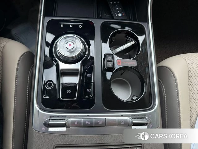 Kia The New Carnival 4th Generation id 3850411 из Кореи 19