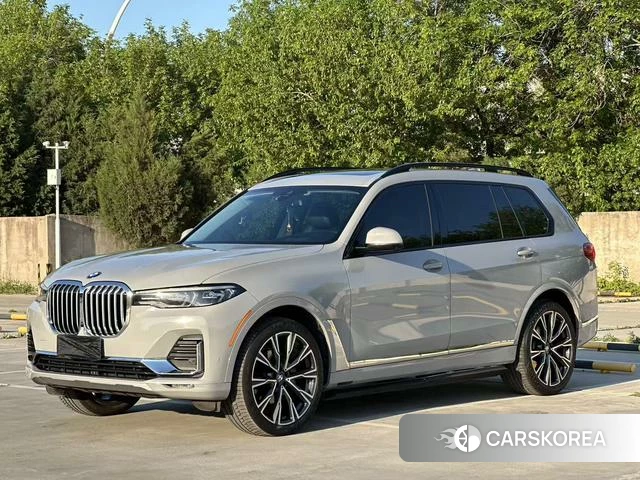 BMW X7 id 4299626 из Китая 18