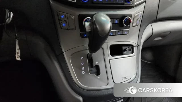 Hyundai The New Grand Starex id 3742321 из Кореи 19