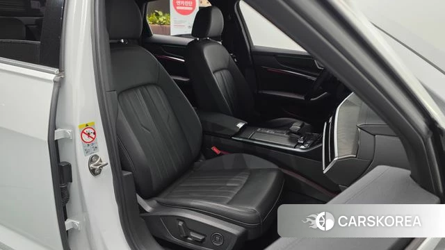 Audi A6 (C8) id 3853095 из Кореи 19