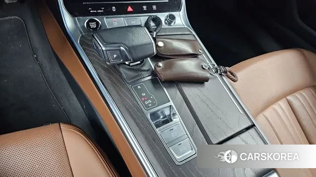 Audi A6 (C8) id 3634609 из Кореи 19