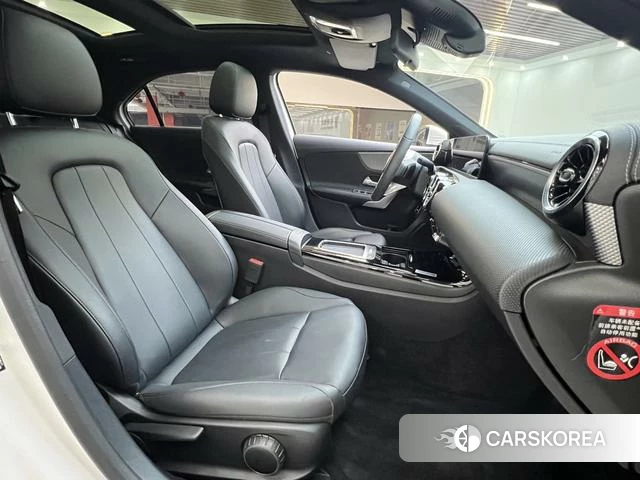Mercedes-Benz Class A id 4278936 из Китая 24