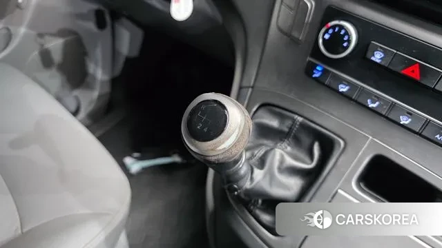 Hyundai The New Grand Starex id 3284601 из Кореи 19