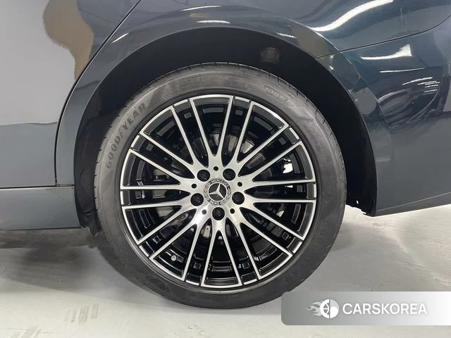 Mercedes-Benz Class C id 4264629 из Китая 19
