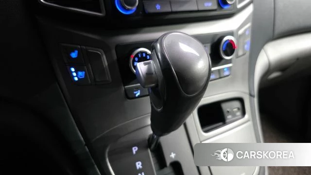 Hyundai The New Grand Starex id 3795762 из Кореи 19