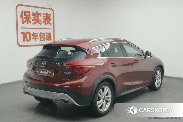 Infiniti QX30 id 4211375 из Китая 22