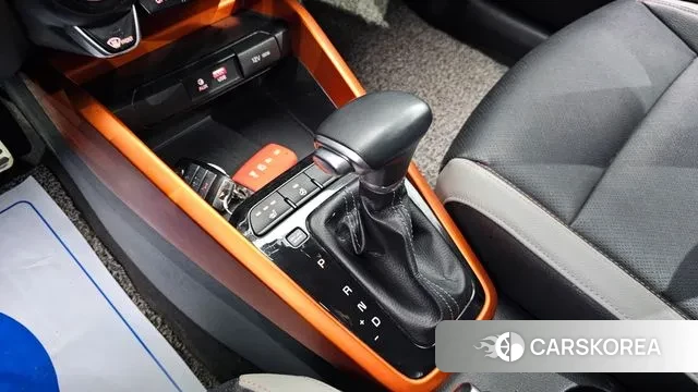 Kia Stonic id 3557980 из Кореи 19