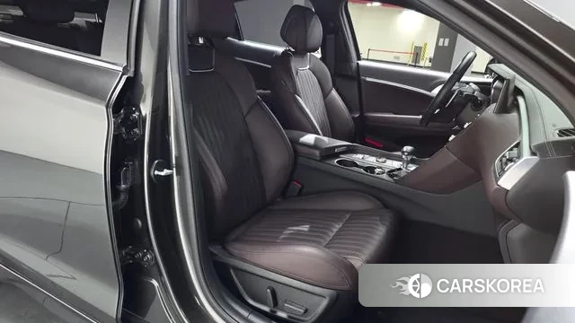 Genesis The New G70 id 3620532 из Кореи 19