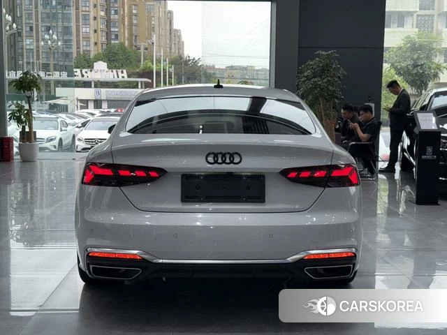 Audi A5 id 4274190 из Китая 9