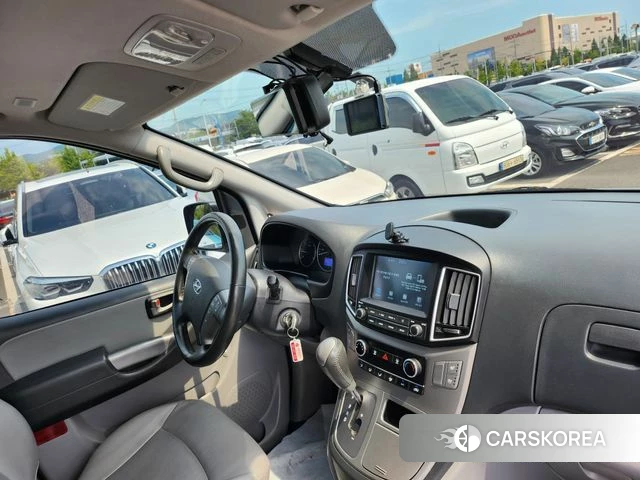 Hyundai The New Grand Starex id 4632675 из Кореи 13