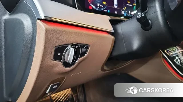 Mercedes-Benz E-Class W213 id 3522925 из Кореи 19