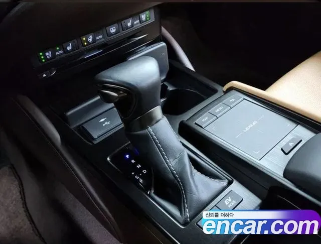 Lexus ES300h 7th generation id 2713441 из Кореи 14