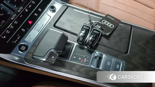 Audi A6 (C8) id 3452328 из Кореи 19