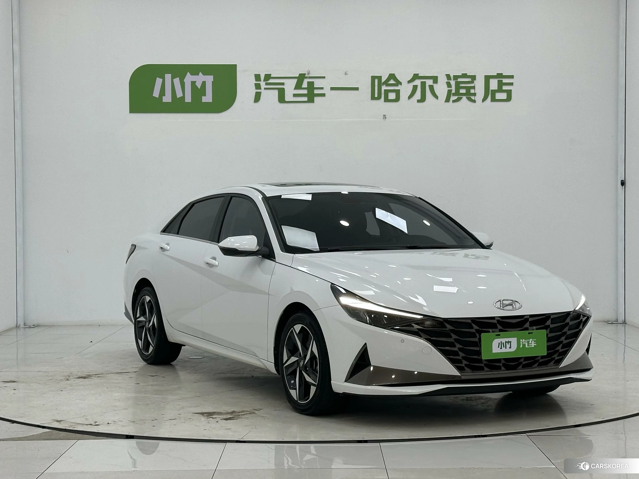 Hyundai Elantra id 4461495 из Китая 17