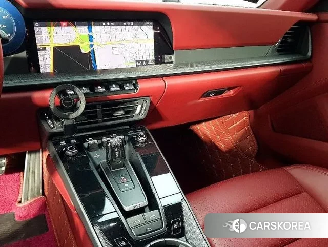 Porsche 911(992) id 2965810 из Кореи 19