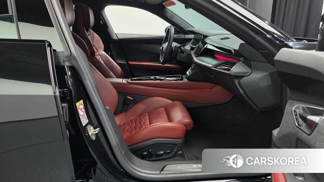 Audi e-Tron GT id 3794454 из Кореи 19